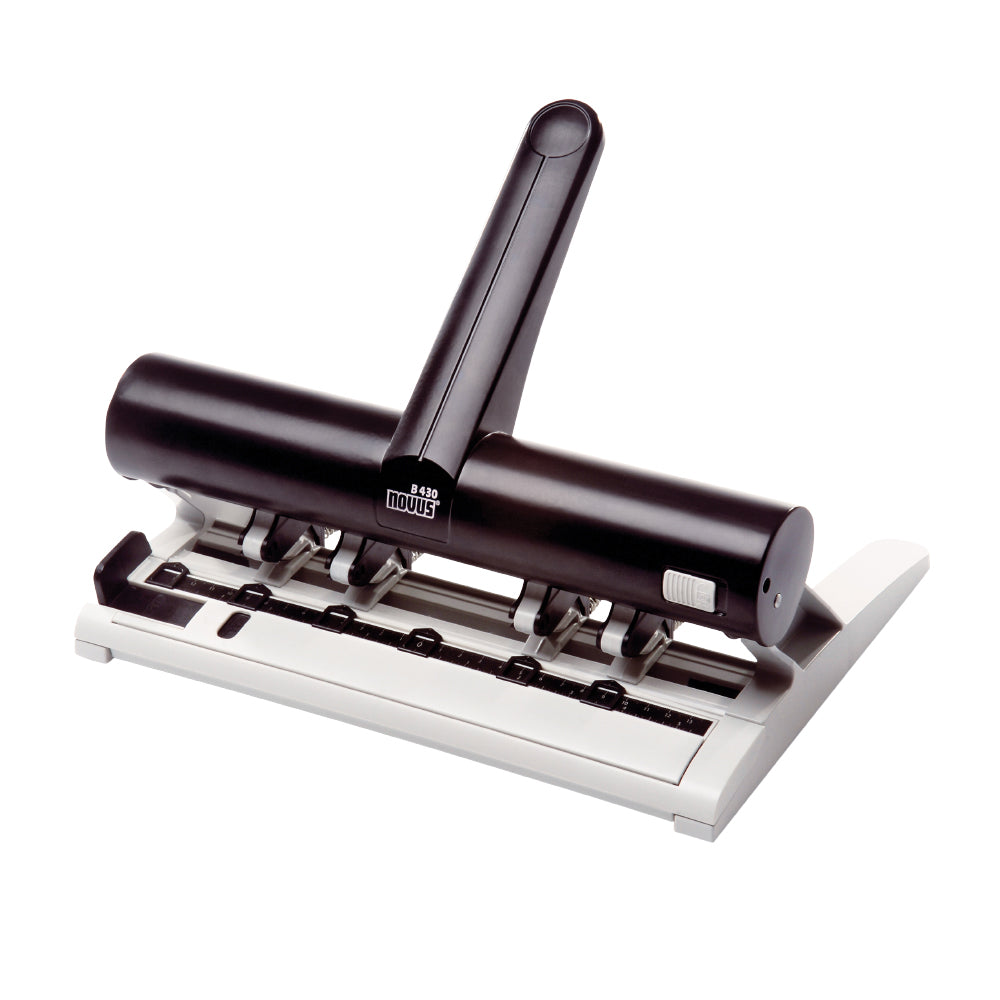 Perforator Novus B430, 30 coli, gri/negru, 4 perforatii Perforator Novus B430, 30 coli, gri/negru, 4 perforatii